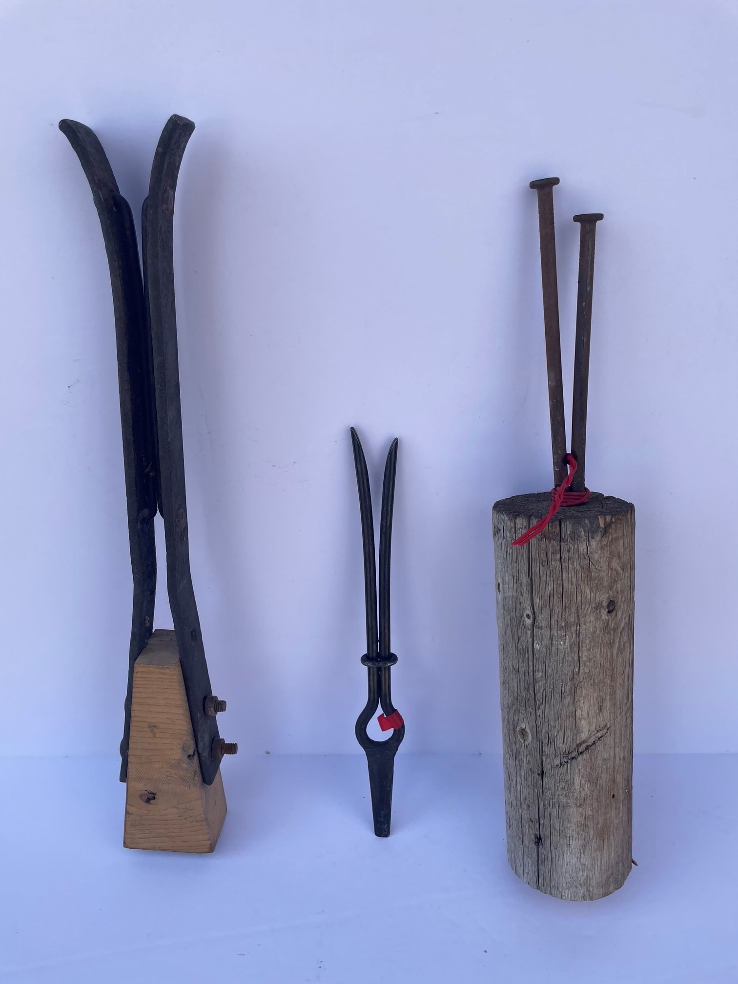 3 tools for stripping willow